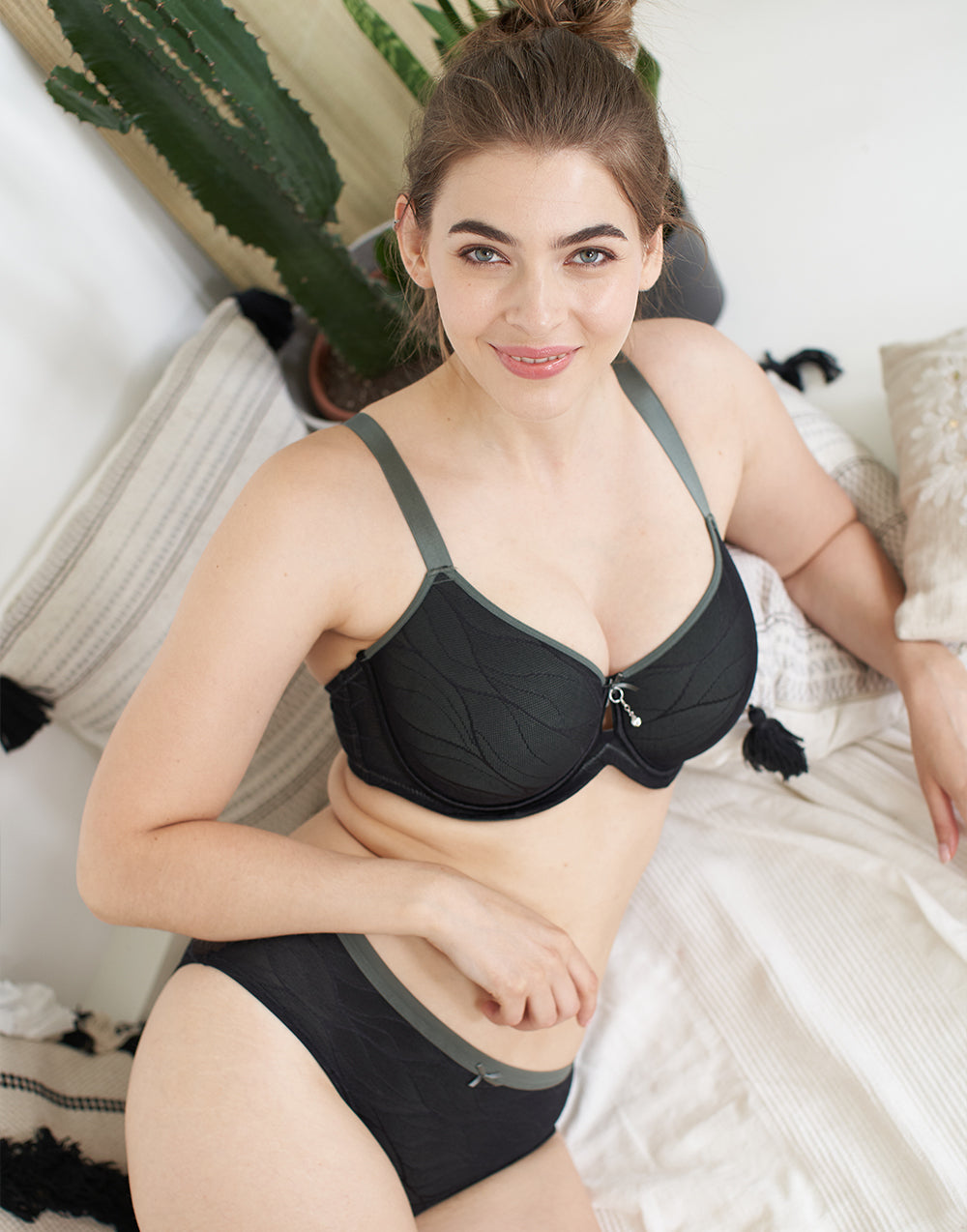 sugarshape-basic-panty-olivia-slip-spitze-cut-out-38-40 image 8