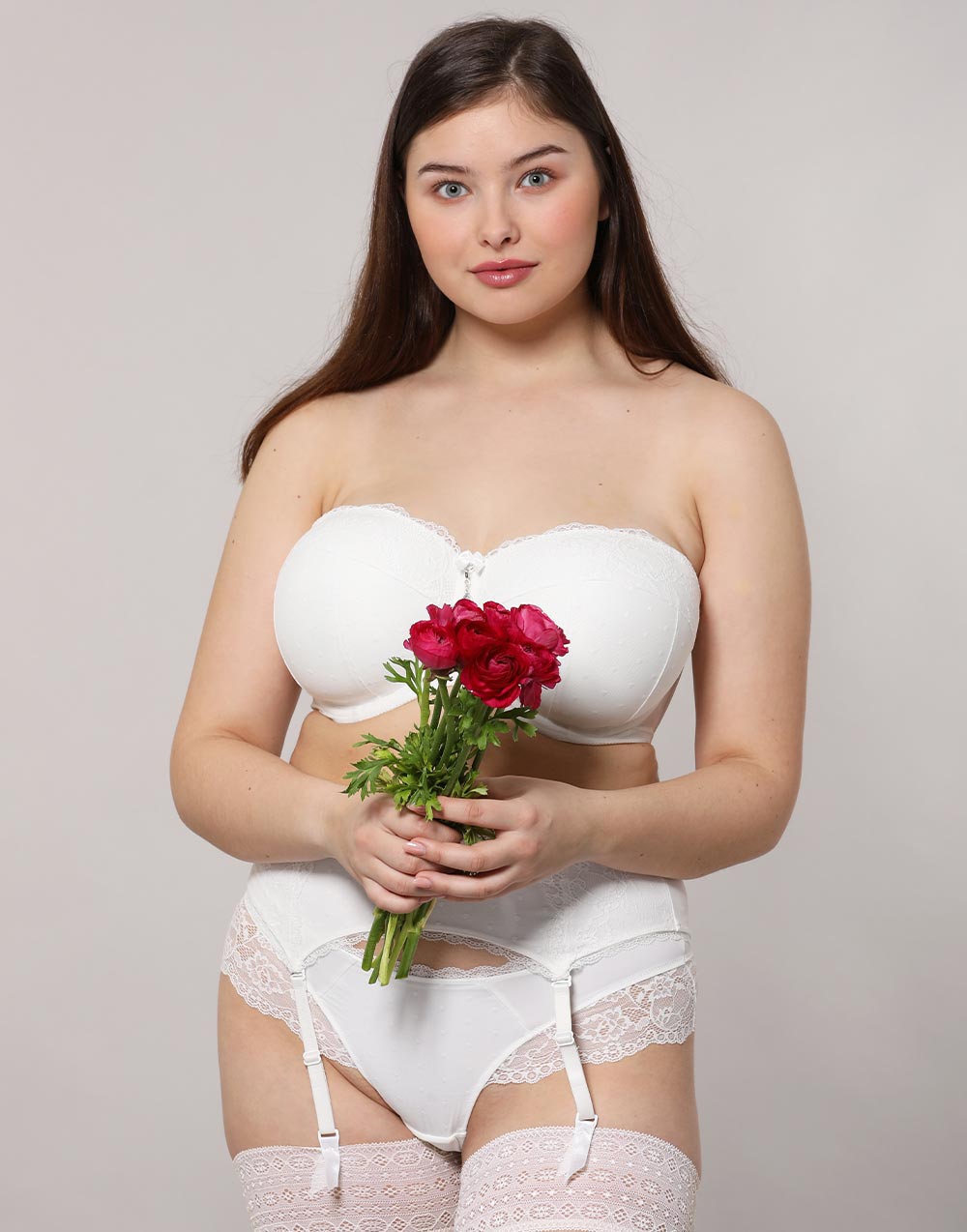 sugarshape-diamond-ivory-stringpanty-spitze-peephole image 5