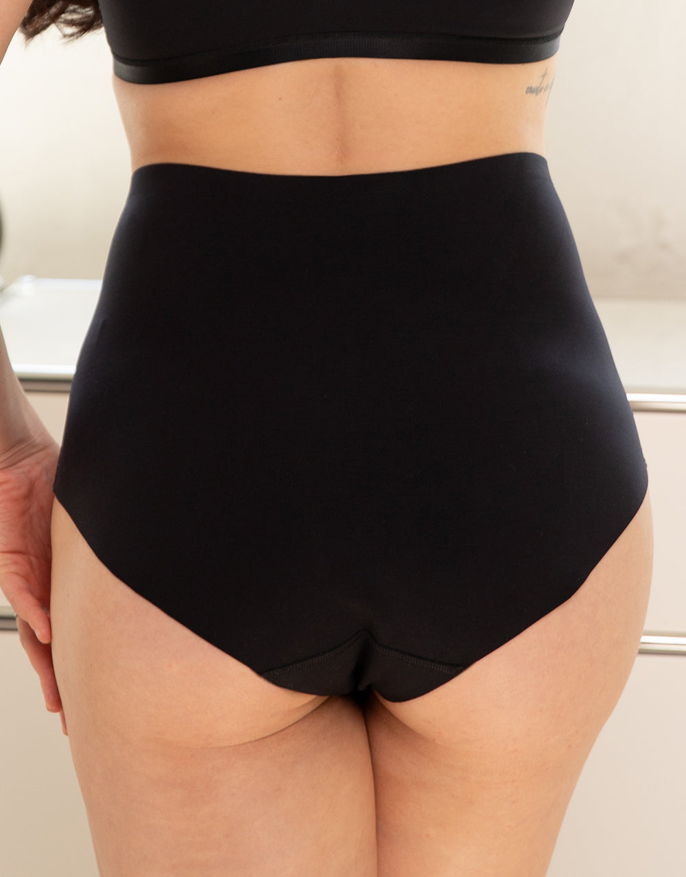 sugarshape-smoothie-high-waist-panty-slip-schwarz-gl-ttend image 2