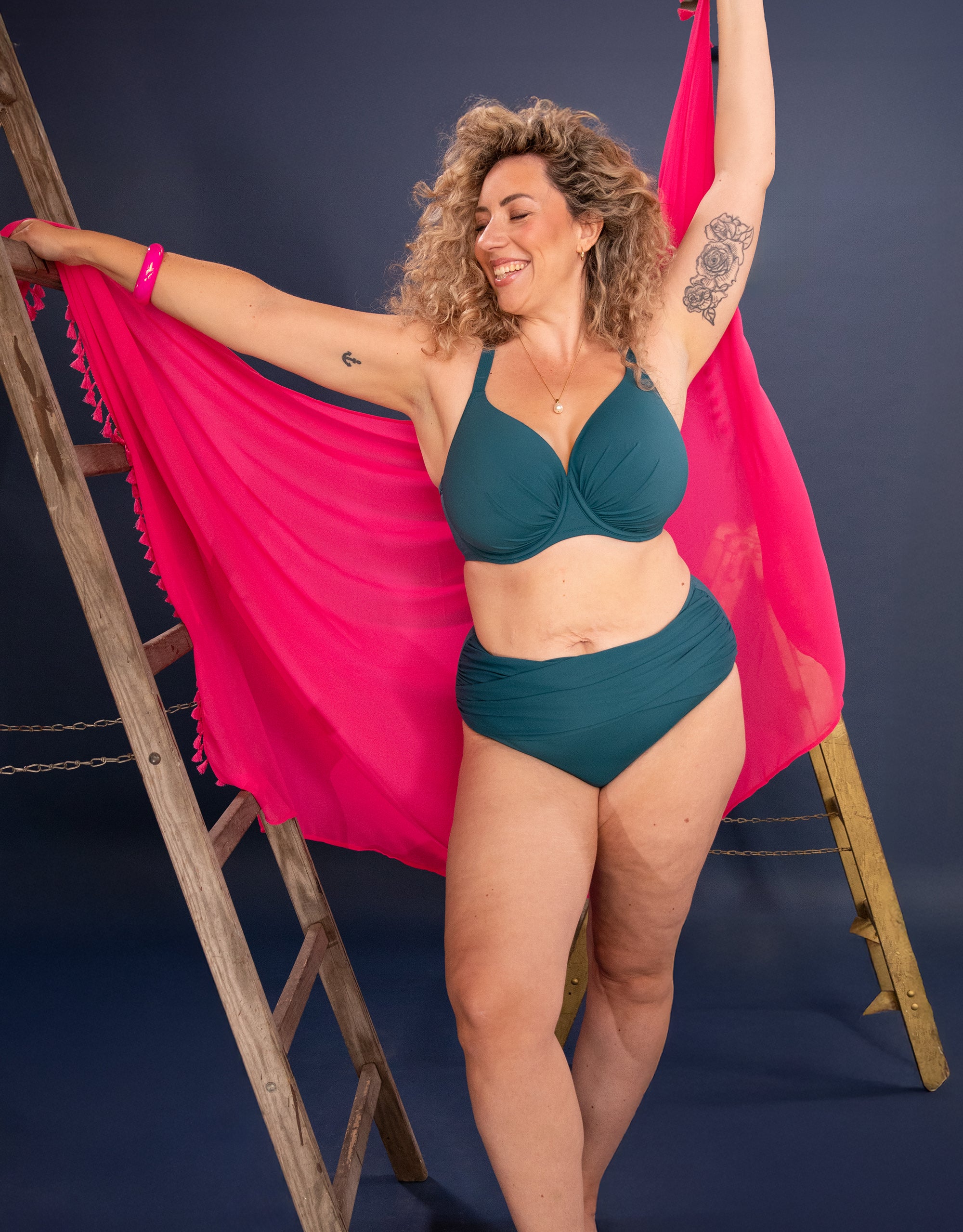sugarshape-valencia-schalen-bikini-top-chic-lake-blau image 8