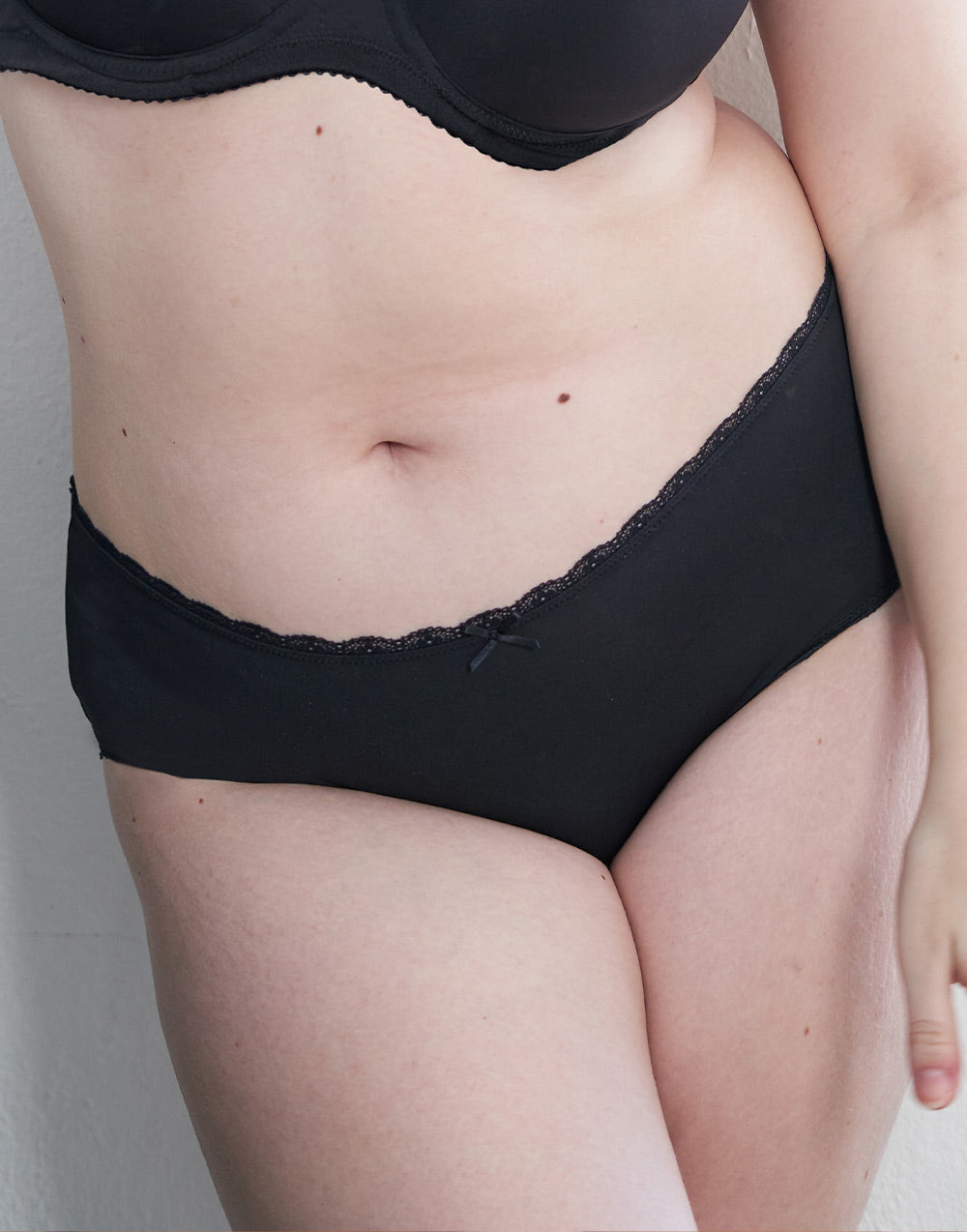 sugarshape-pure-panty-basic-black-slip-schwarz-spitze image 1