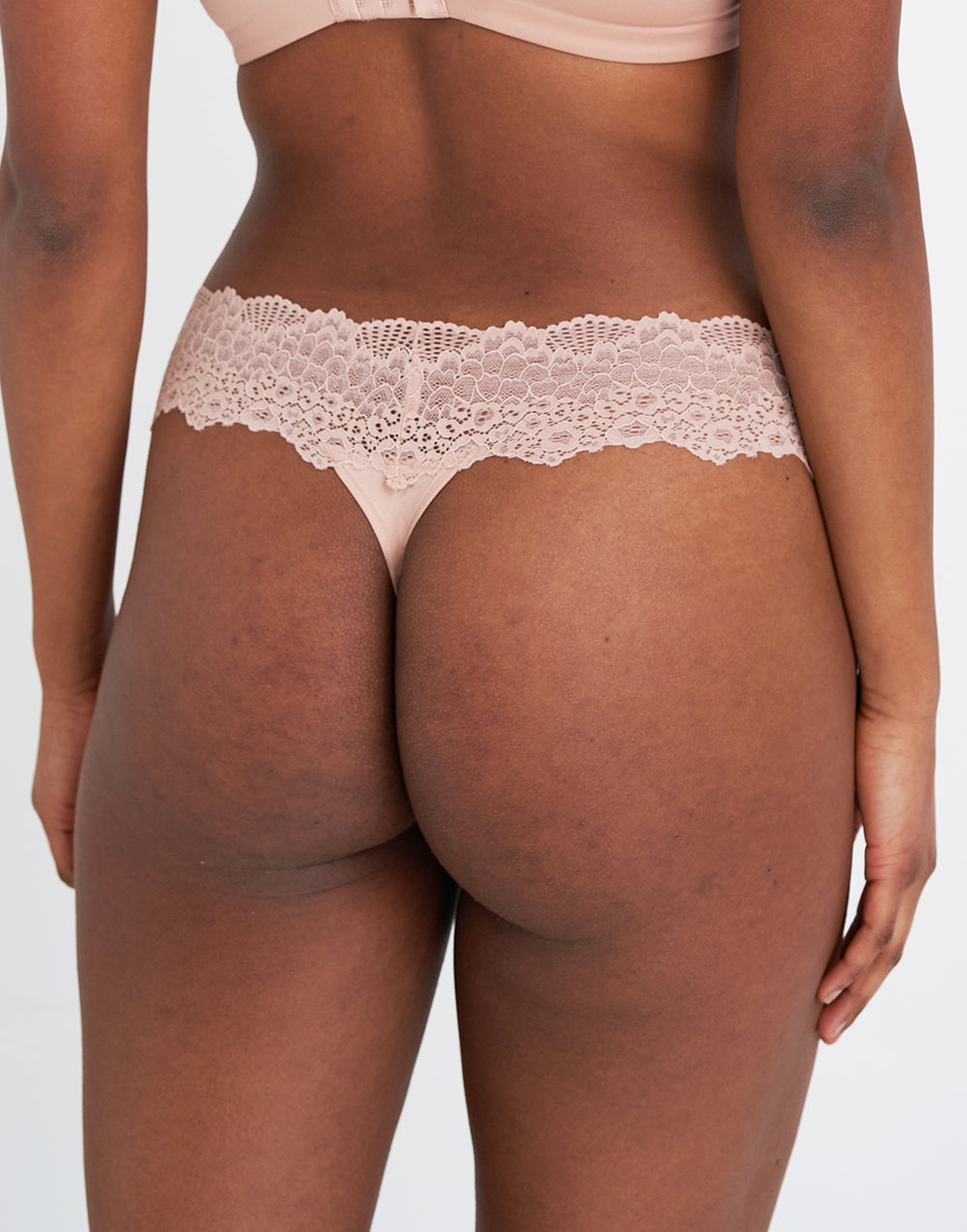 sugarshape-pure-lace-string-cappuccino-spitze image 2
