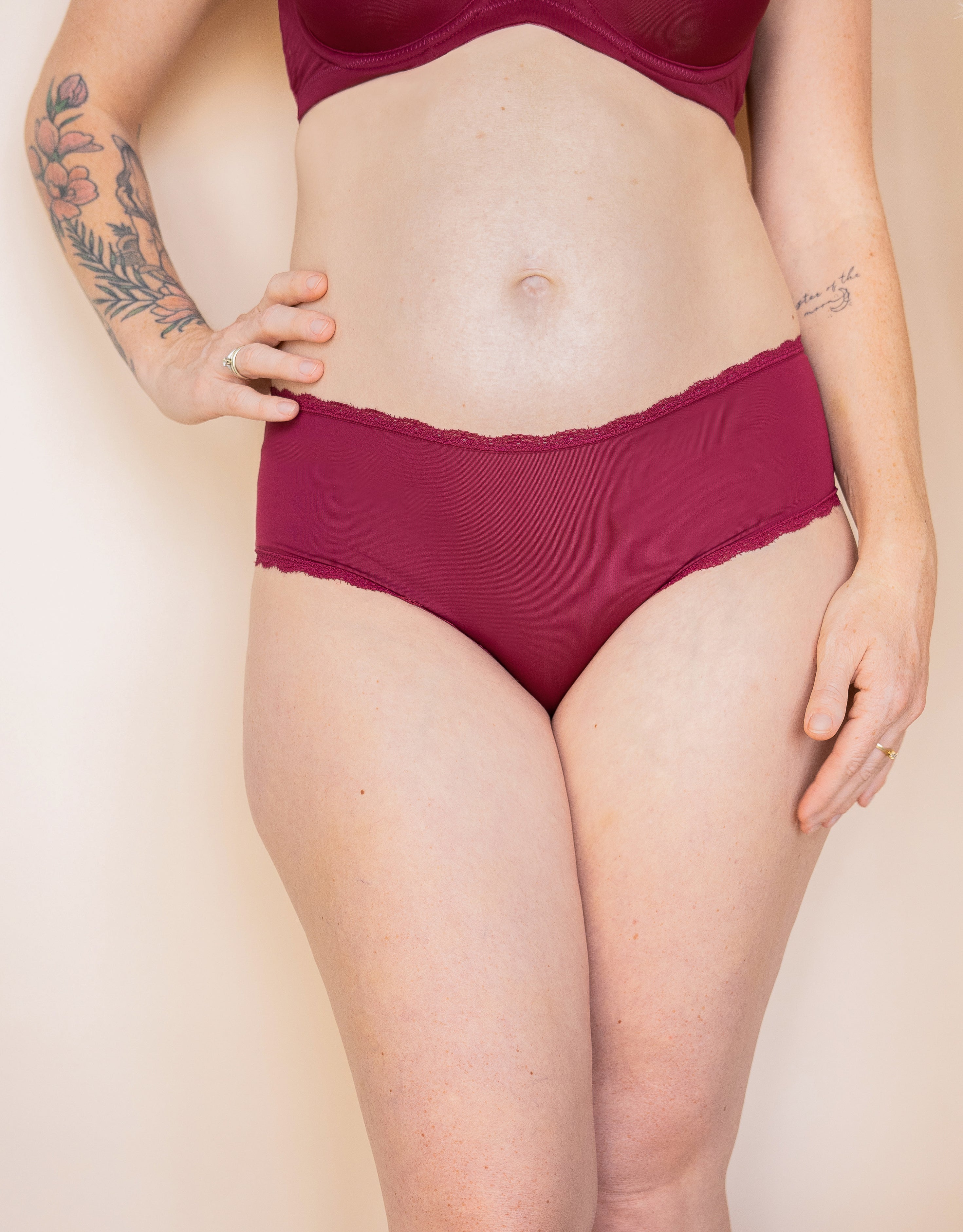 sugarshape-basic-panty-bordeaux-slip-mit-spitze-bequem image 1