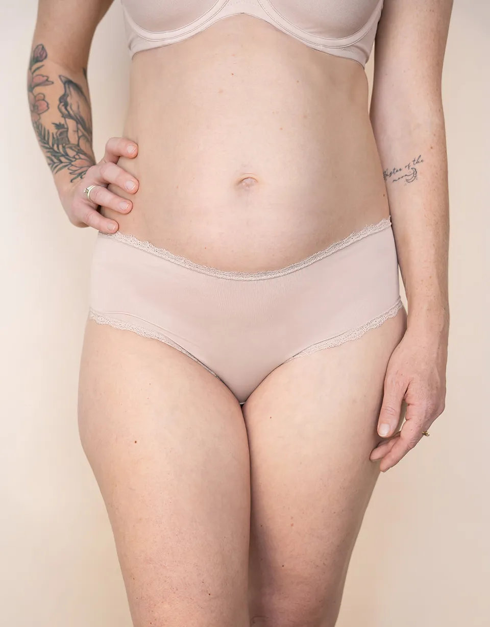 sugarshape-basic-panty-sand-slip-spitze-slip image 1