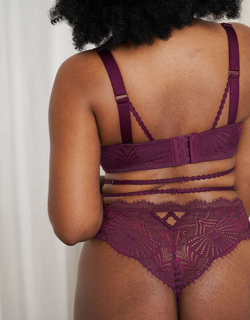 sugarshape-lilou-wine-string-slip-weinrot-mit-straps image 5