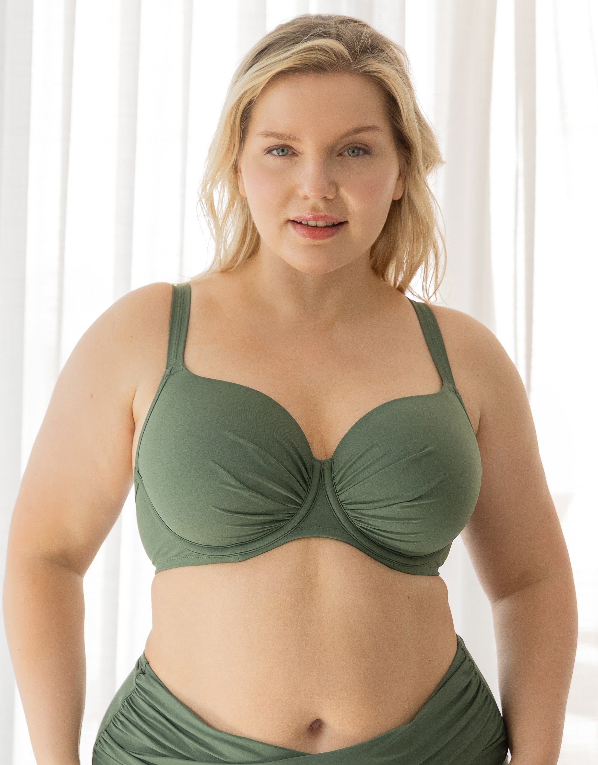 sugarshape-valencia-chic-olive-schalen-bikinitop-oliv image 1
