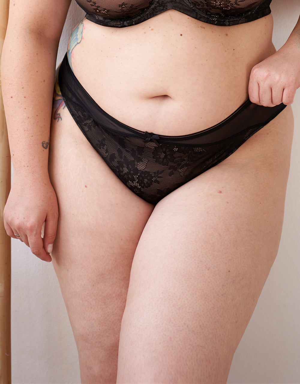 sugarshape-true-lace-string-black-spitzenslip-mesh image 1