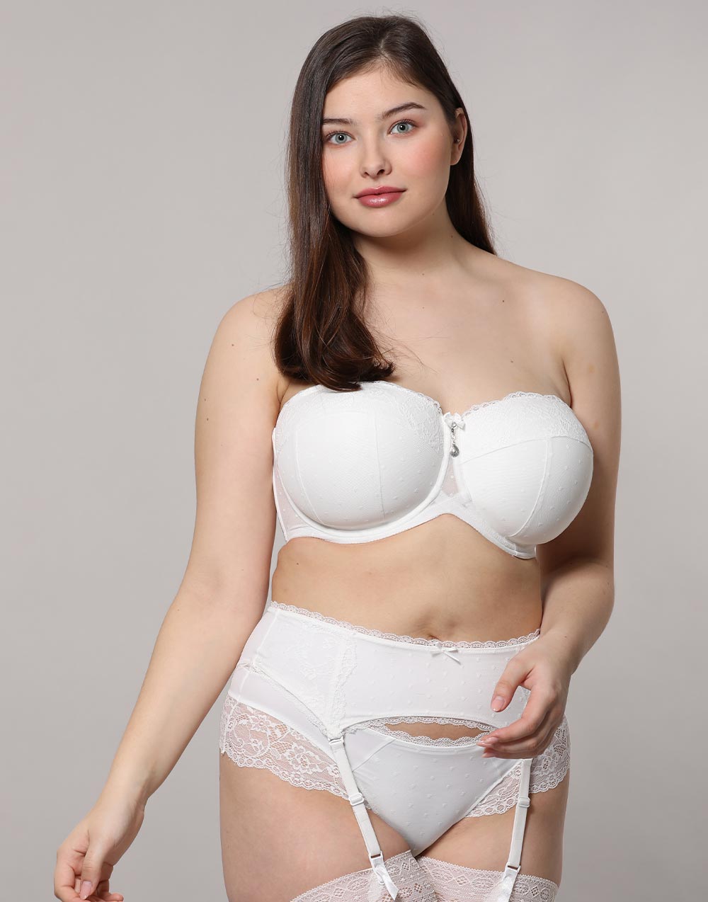 sugarshape-diamond-ivory-stringpanty-spitze-peephole image 4