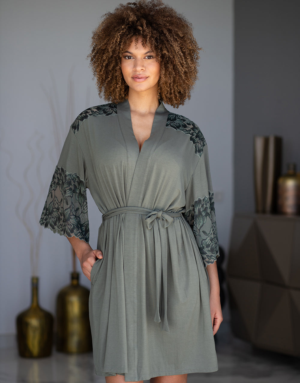 sugarshape-cha-cha-cha-kimono-olive-spitze-7-8-rmel image 2
