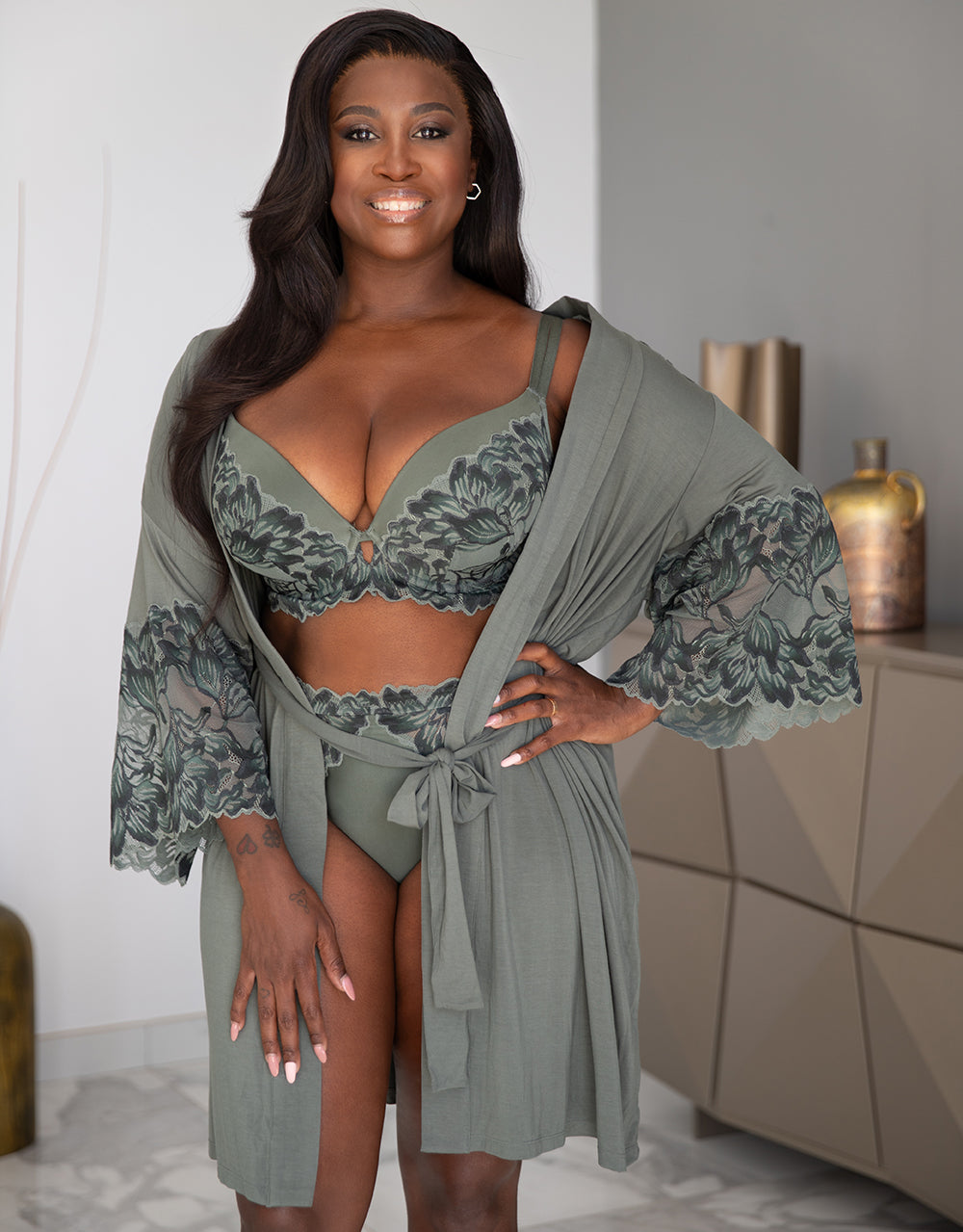 sugarshape-cha-cha-cha-kimono-olive-spitze-7-8-rmel image 1