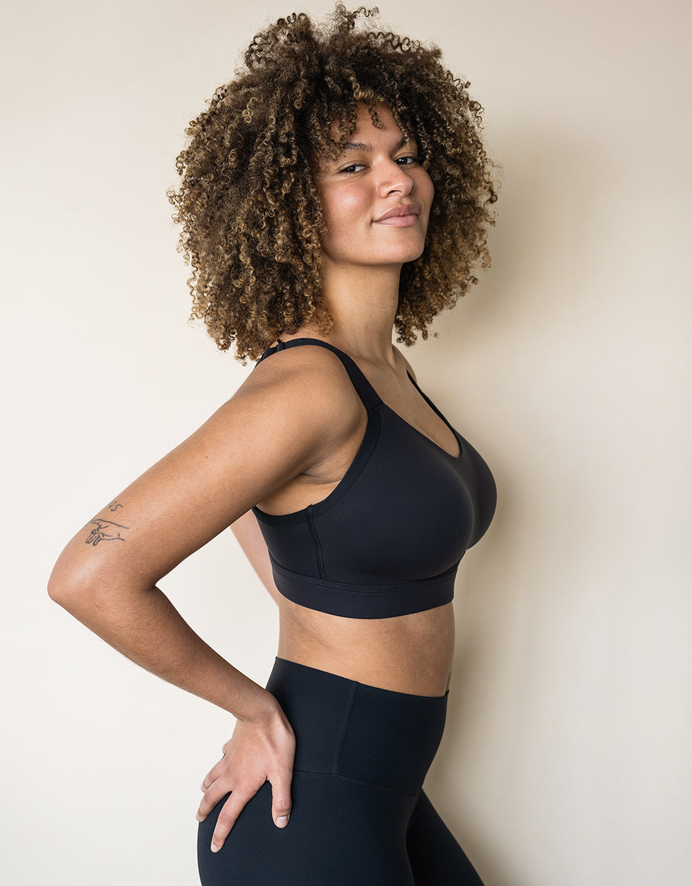sugarshape-jive-sport-bh-racer-black-schwarz-halt image 4