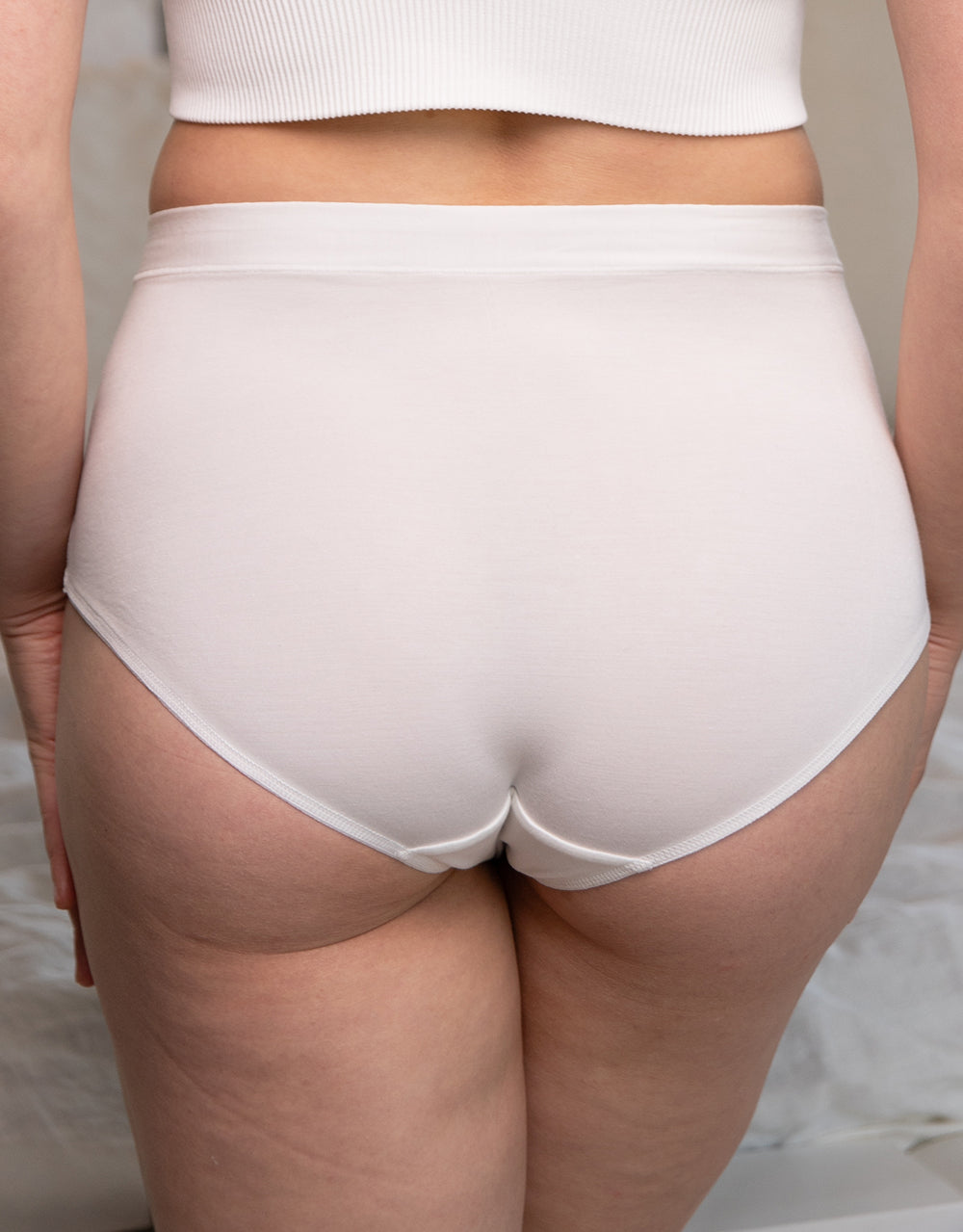 sugarshape-cozy-high-panty-ivory-modal-highwaist image 2