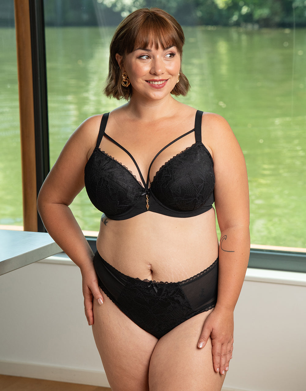 sugarshape-vienna-strappy-black-plunge-bh-schwarz-straps image 4