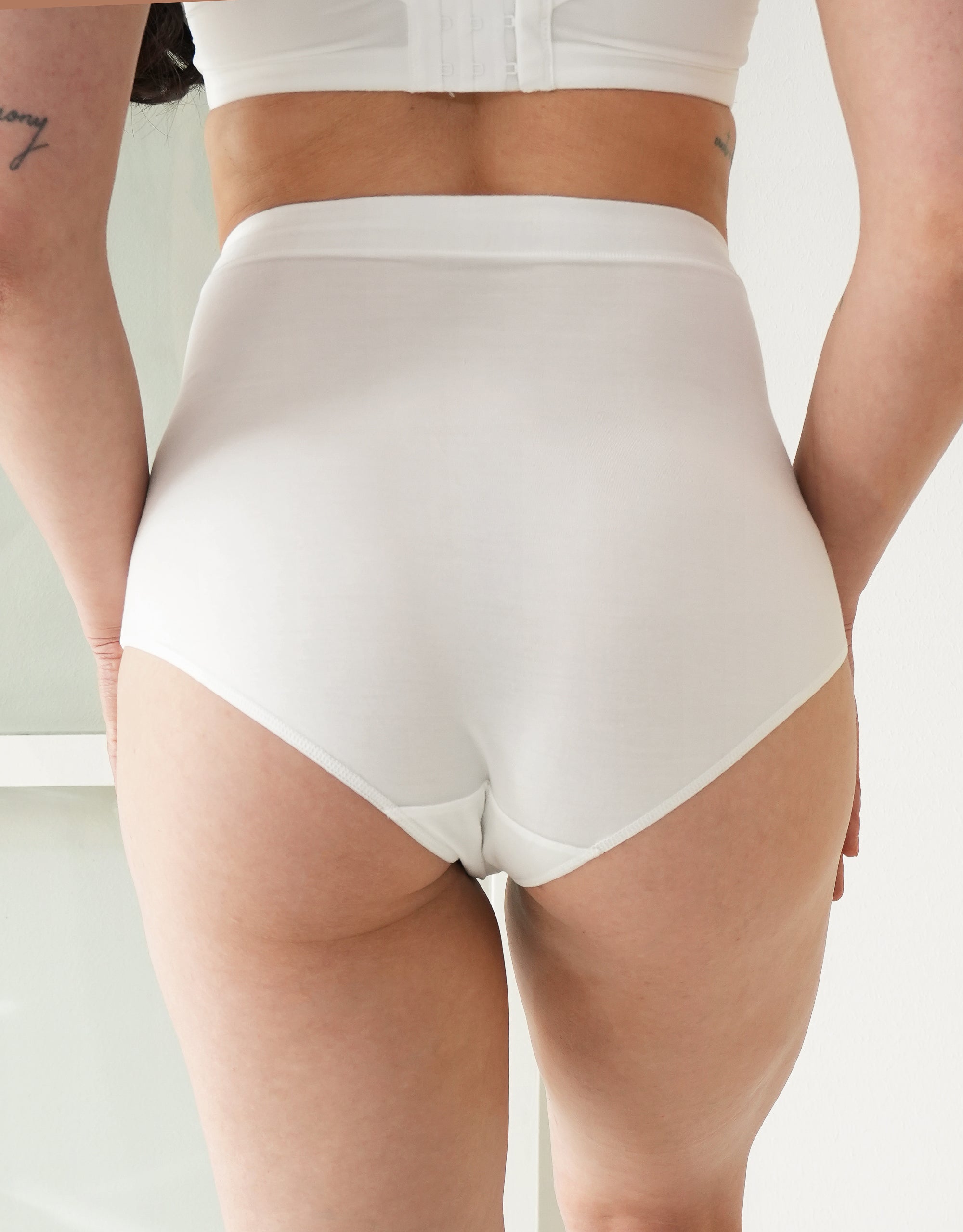 sugarshape-cozy-high-waist-panty-basic-ivory-modal image 2