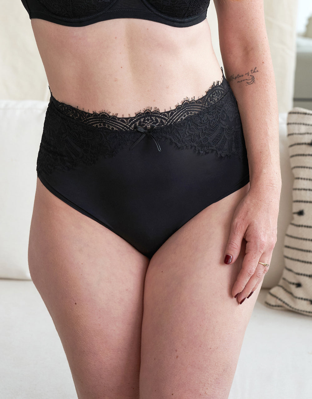 sugarshape-sensla-high-waist-panty-slip-spitze-black-38-40 image 1