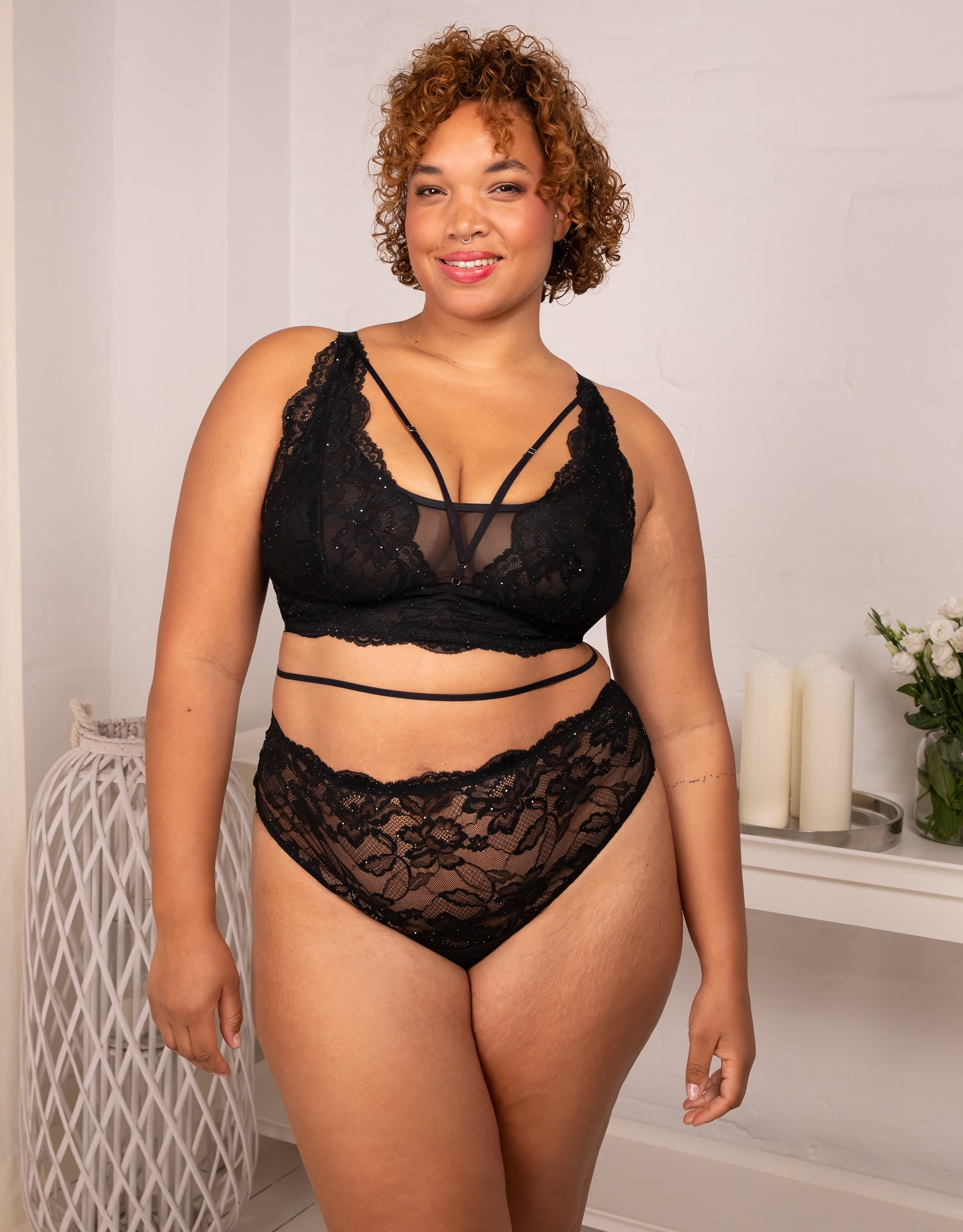sugarshape-glam-high-string-schwarz-spitze-pailletten image 4