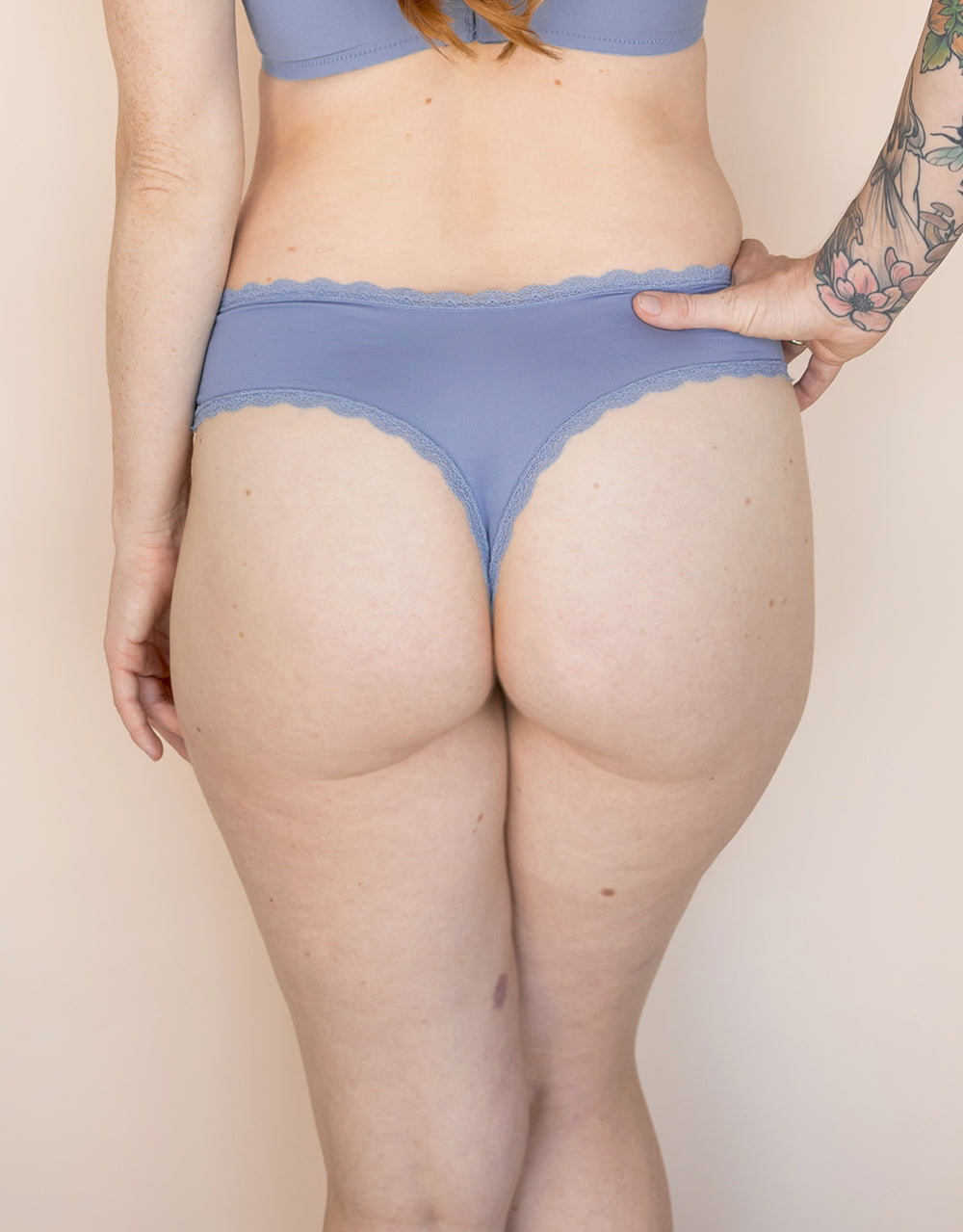 sugarshape-basic-string-bluegrey-bequemer-slip image 2