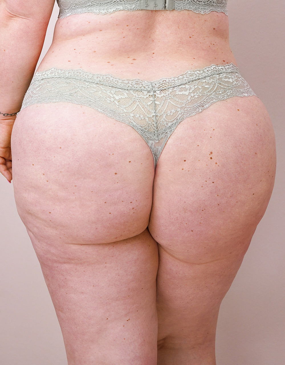 sugarshape-eliana-string-eliana-satin-string-grau-satin-look image 4